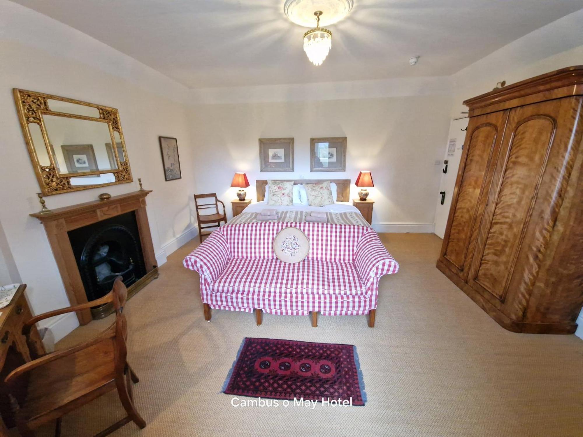 בלאטר Cambus O' May Traditional Highland Hotel מראה חיצוני תמונה