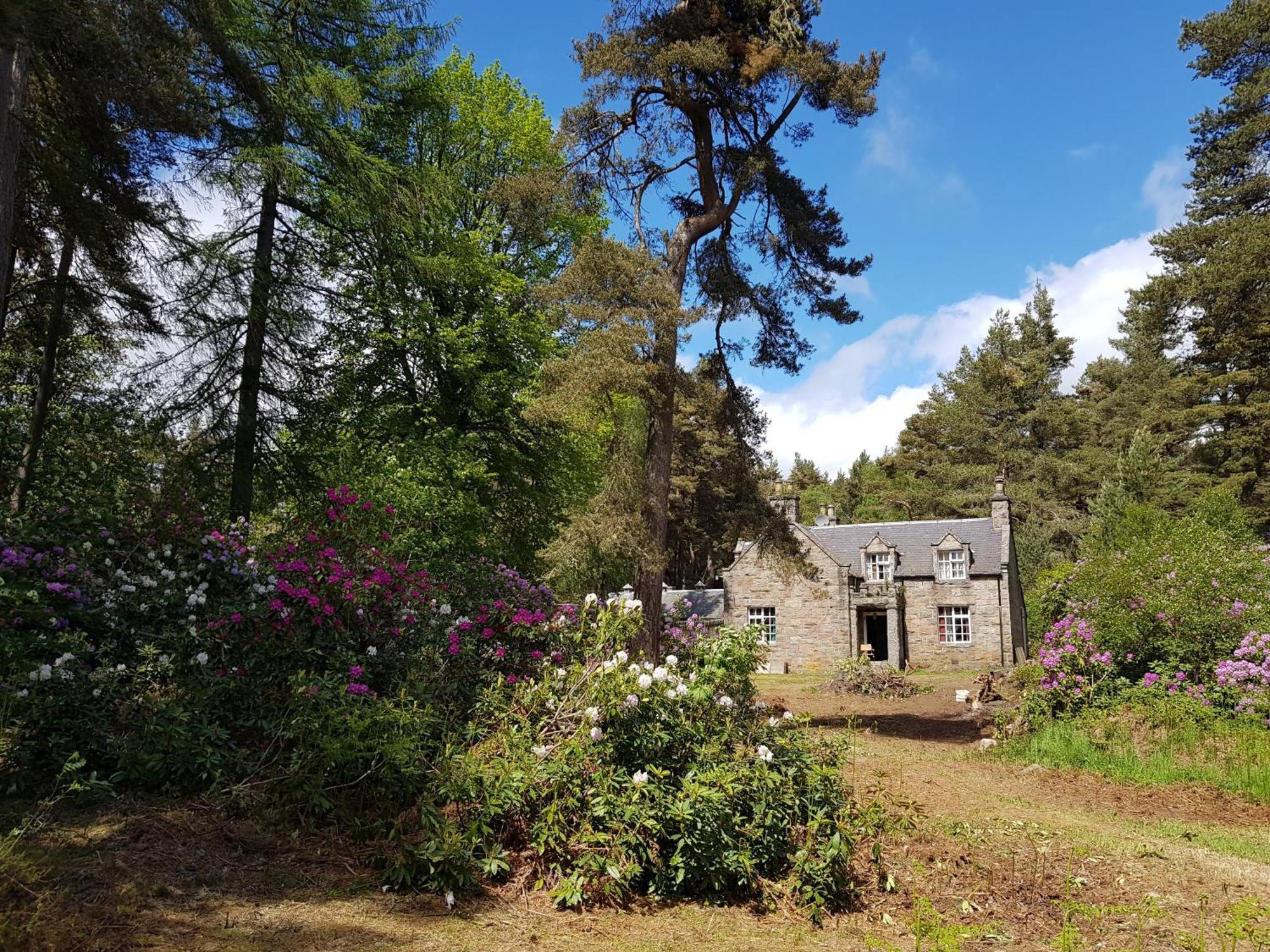 בלאטר Cambus O' May Traditional Highland Hotel מראה חיצוני תמונה