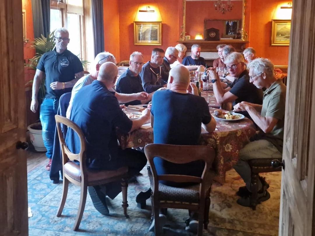 בלאטר Cambus O' May Traditional Highland Hotel מראה חיצוני תמונה